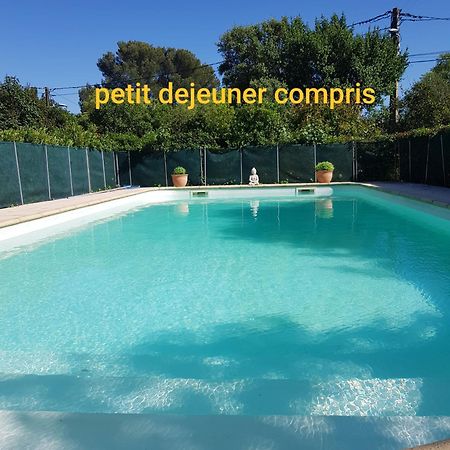 Cap Au Sud Sweet Home Nîmes Eksteriør billede