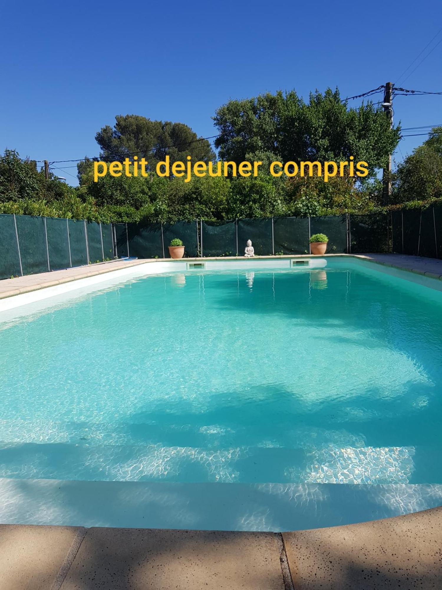 Cap Au Sud Sweet Home Nîmes Eksteriør billede